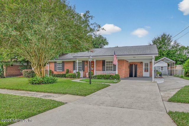5828 WENDING Drive, Jacksonville, FL 32244
