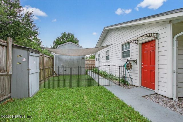 5828 WENDING Drive, Jacksonville, FL 32244