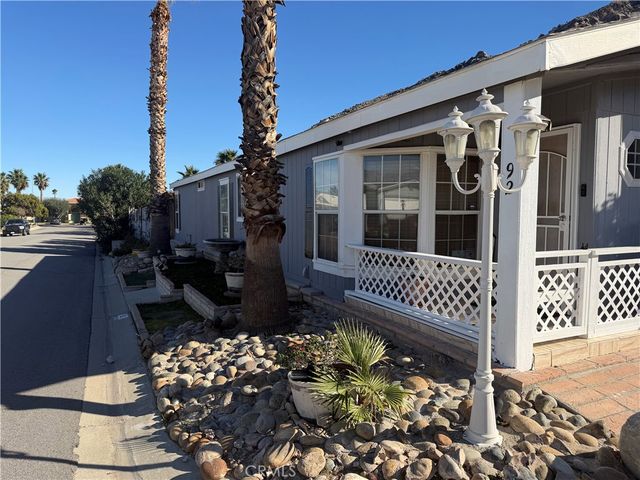 22840 Sterling 92, Palm Springs, CA 92262
