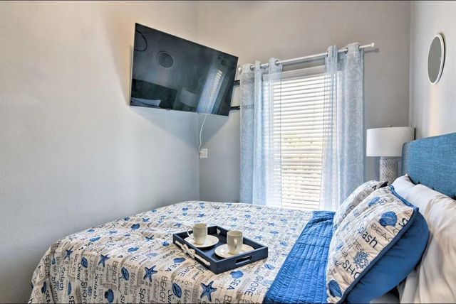 9520 Seawall Boulevard 147, Galveston, TX 77554