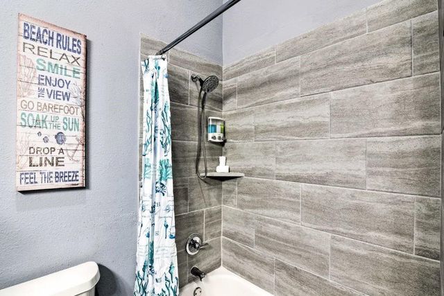 9520 Seawall Boulevard 147, Galveston, TX 77554