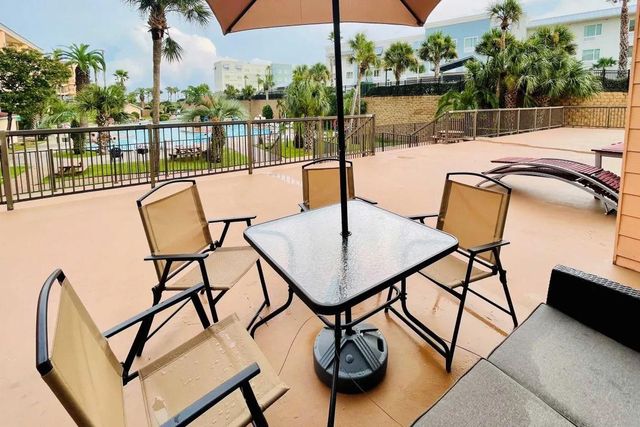 9520 Seawall Boulevard 147, Galveston, TX 77554