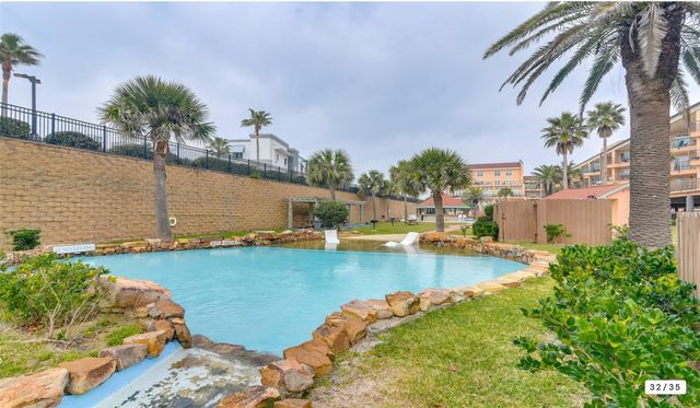 9520 Seawall Boulevard 147, Galveston, TX 77554