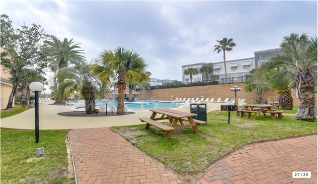 9520 Seawall Boulevard 147, Galveston, TX 77554