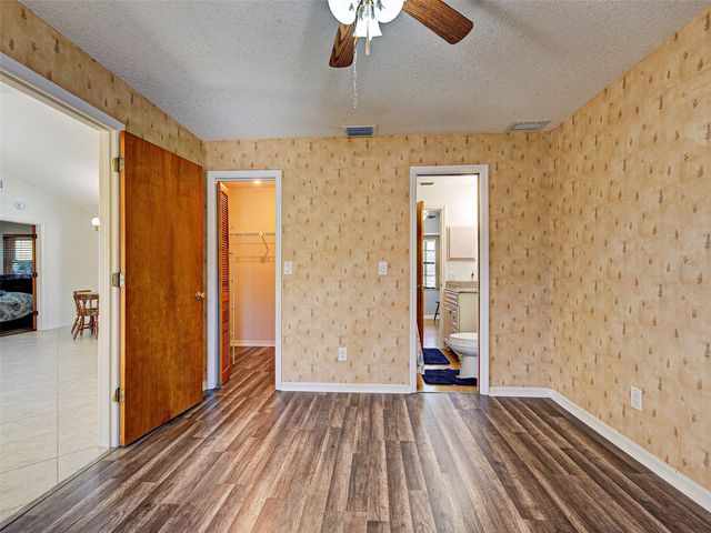 8462 NORBERT AVENUE, North Port, FL 34287