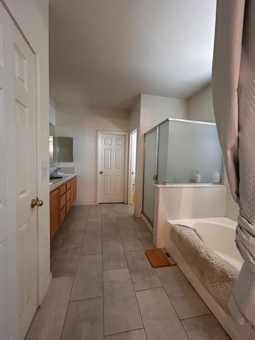 3308 Yerington Ct, Modesto, CA 95355