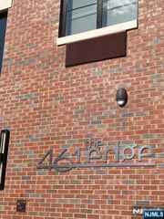 461 Palisades 306, Fort Lee, NJ 07024