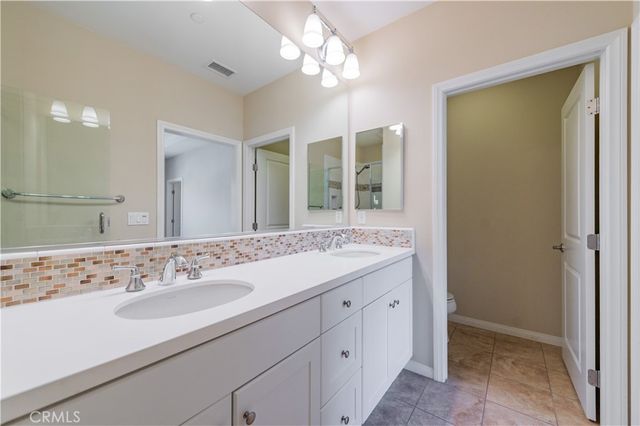 67 Fairfax, Irvine, CA 92620