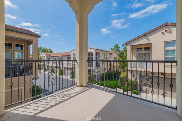 67 Fairfax, Irvine, CA 92620