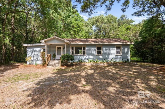 2566 Riverside Drive, Mobile, AL 36605
