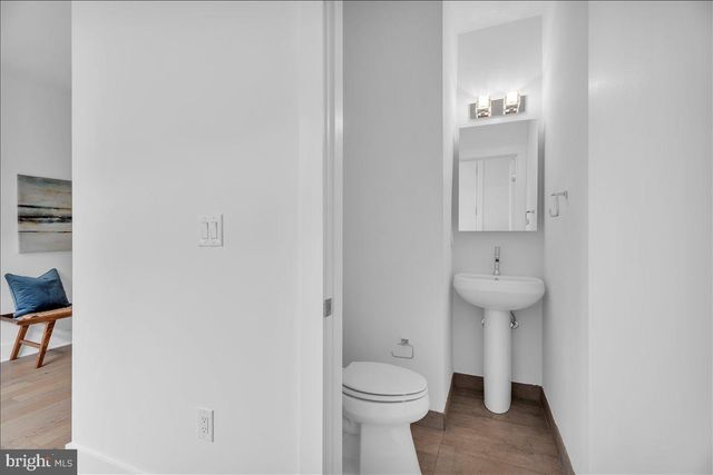 638 N 5TH ST, Philadelphia, PA 19123