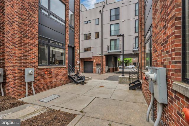 638 N 5TH ST, Philadelphia, PA 19123