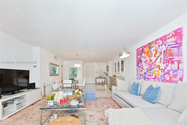 9801 Collins Ave 20V, Bal Harbour, FL 33154