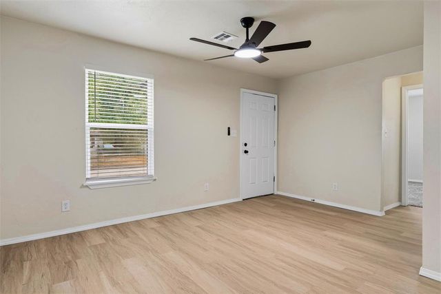 3932 SE 11th Street, Del City, OK 73115