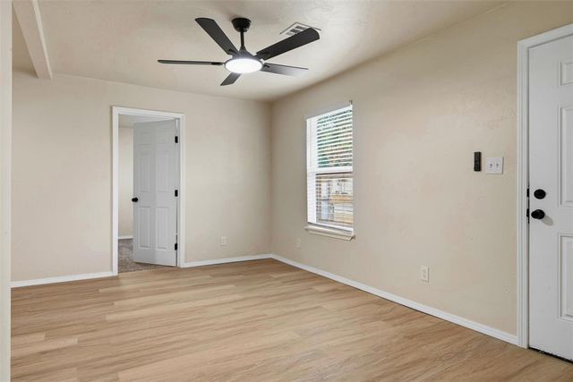 3932 SE 11th Street, Del City, OK 73115