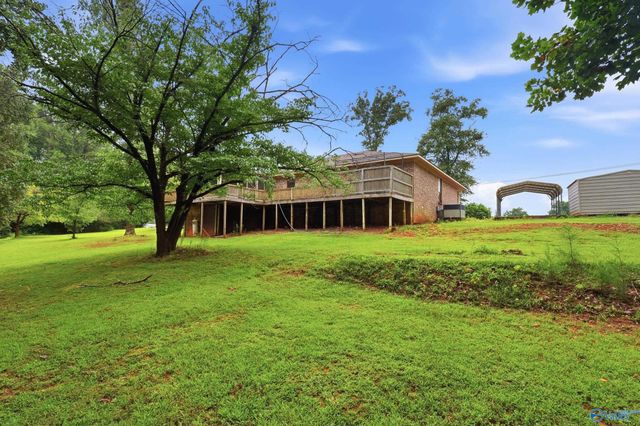369 Elkwood Section Road, Hazel Green, AL 35750