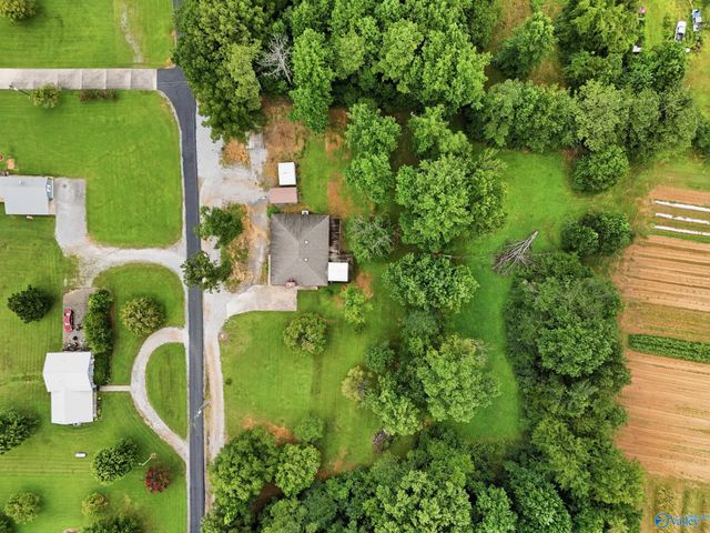 369 Elkwood Section Road, Hazel Green, AL 35750