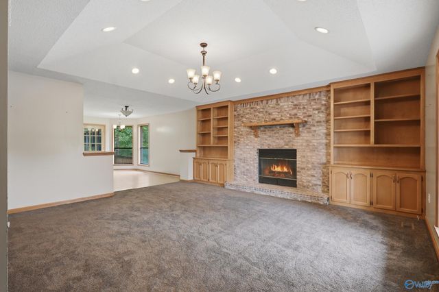 369 Elkwood Section Road, Hazel Green, AL 35750