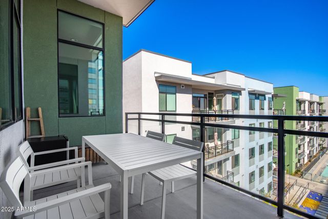 3131 N CENTRAL Avenue 7002, Phoenix, AZ 85012