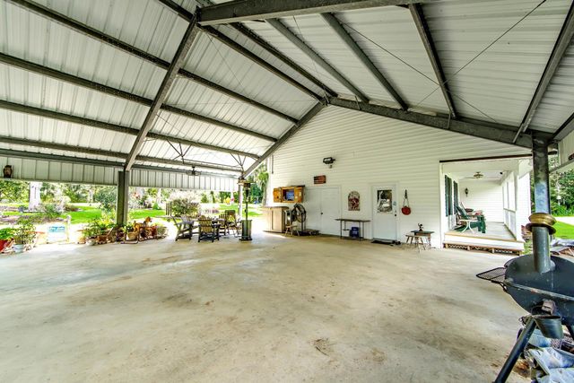 525 Supercharge Drive, Thibodaux, LA 70301