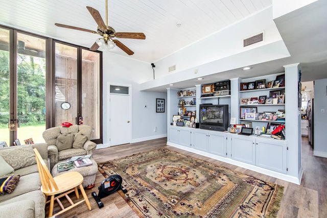 525 Supercharge Drive, Thibodaux, LA 70301