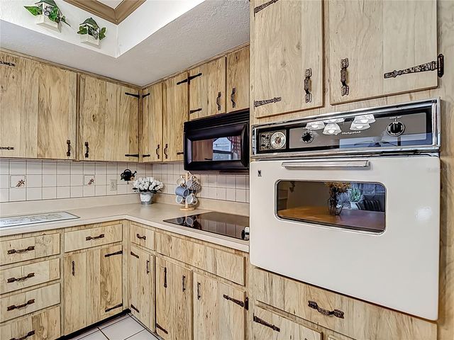 12823 LINDEN DRIVE, Spring Hill, FL 34609