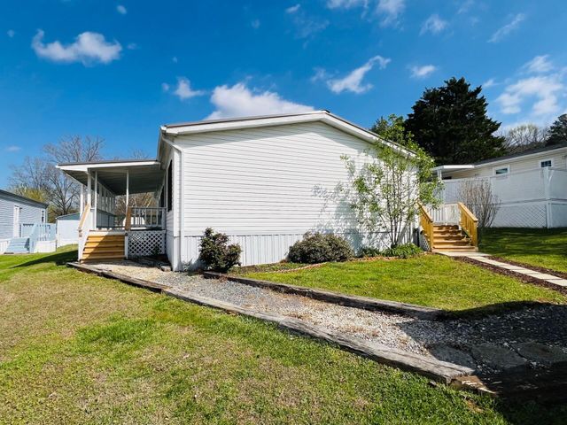 5897 Ed Ken Drive, Collegedale, TN 37363