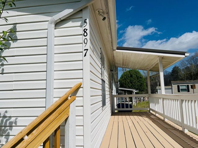 5897 Ed Ken Drive, Collegedale, TN 37363