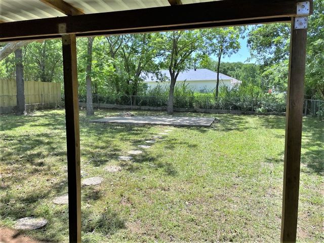 720 Chisholm Trail, Denton, TX 76209