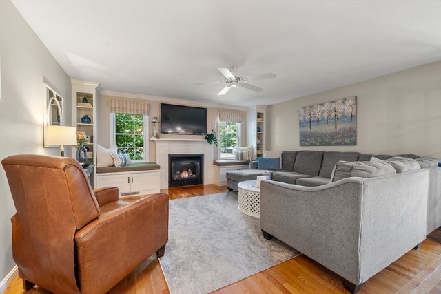 26 Crabtree Lane, Abington, MA 02339