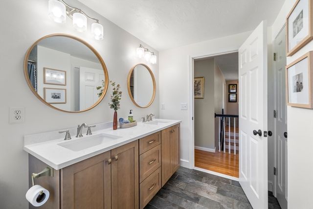26 Crabtree Lane, Abington, MA 02339
