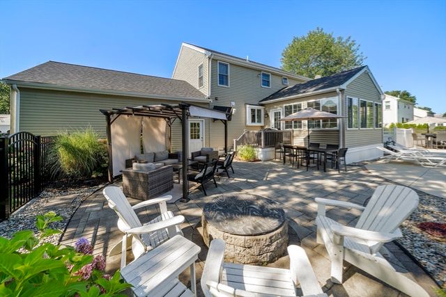 26 Crabtree Lane, Abington, MA 02339