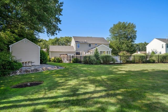 26 Crabtree Lane, Abington, MA 02339
