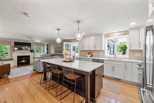 26 Crabtree Lane, Abington, MA 02339