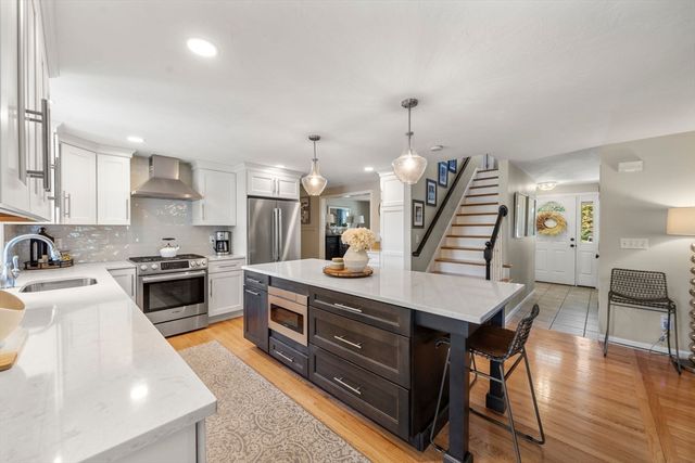 26 Crabtree Lane, Abington, MA 02339