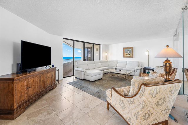 5070 N Ocean Drive 3b, Singer Island, FL 33404
