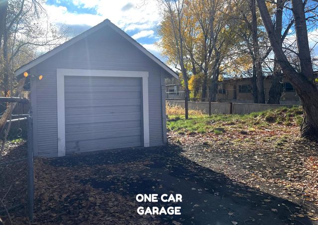 40 Foss Street, Susanville, CA 96130