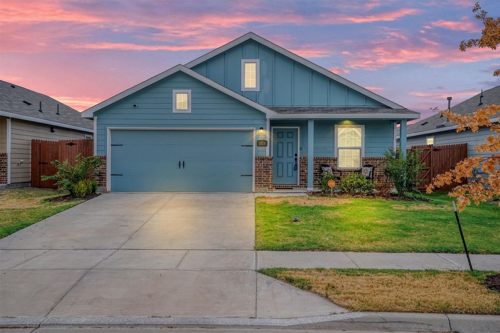 2919 Cascade Lane, Forney, TX 75126