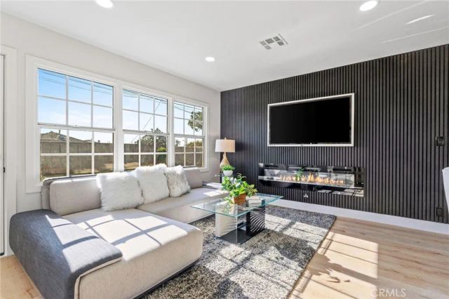 2302 W 115th, Hawthorne, CA 90250