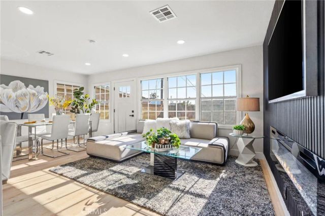 2302 W 115th, Hawthorne, CA 90250