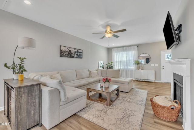 743 Hadstock Path, Zebulon, NC 27597