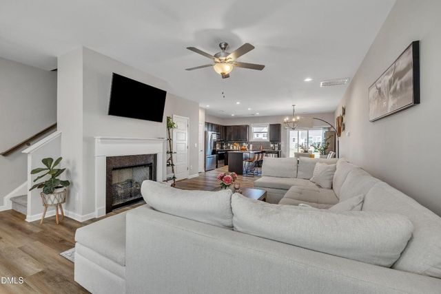 743 Hadstock Path, Zebulon, NC 27597