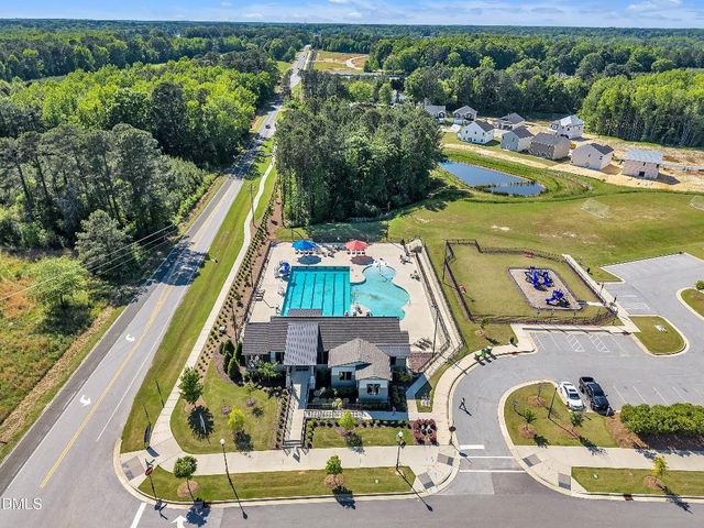 743 Hadstock Path, Zebulon, NC 27597