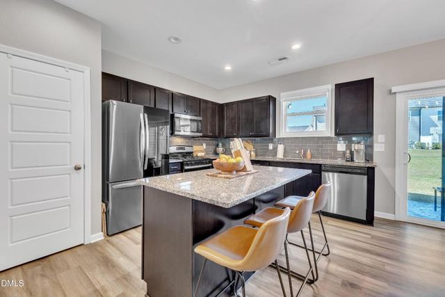 743 Hadstock Path, Zebulon, NC 27597