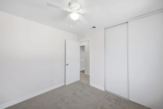 242 Manzanita Dr, Oceanside, CA 92057