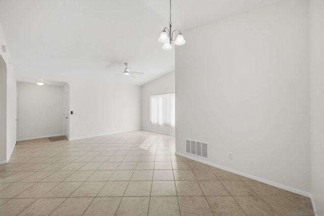 242 Manzanita Dr, Oceanside, CA 92057