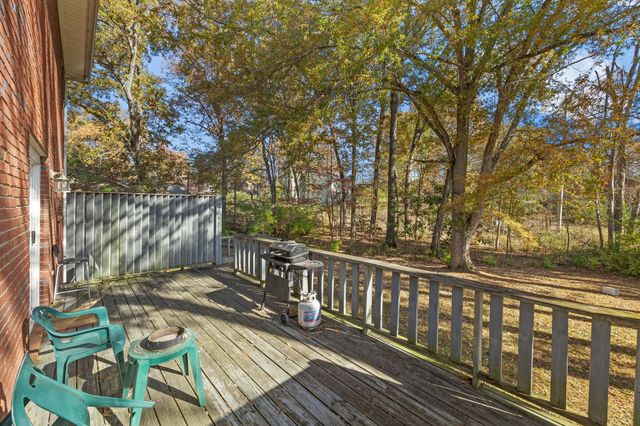 1105 Walton Ln, Cookeville, TN 38501