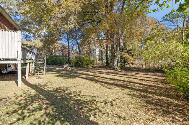 1105 Walton Ln, Cookeville, TN 38501