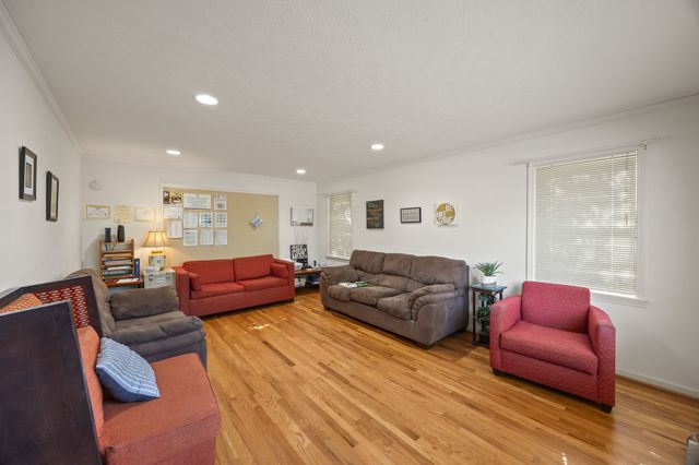 1105 Walton Ln, Cookeville, TN 38501