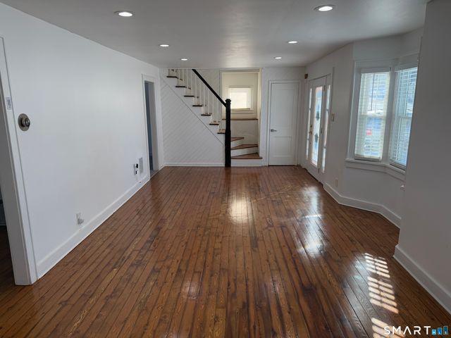 41 South Street, Plymouth, CT 06782